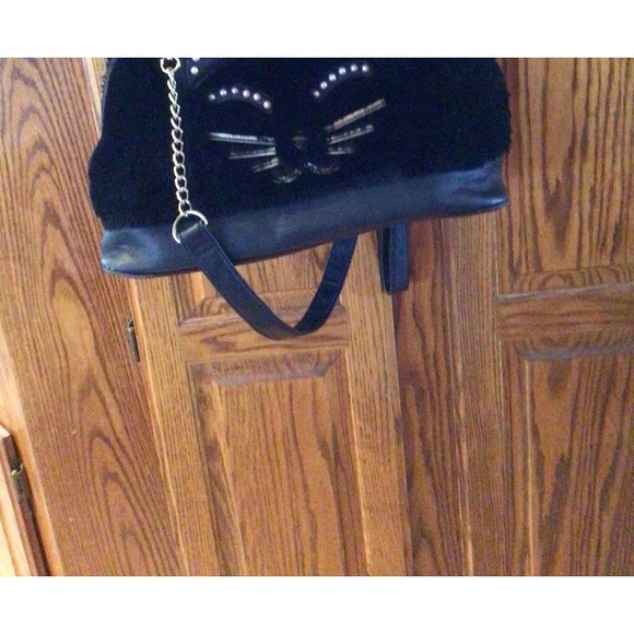BETSEY JOHNSON Kitsch Black Fur Satchel - Picture 4 of 4